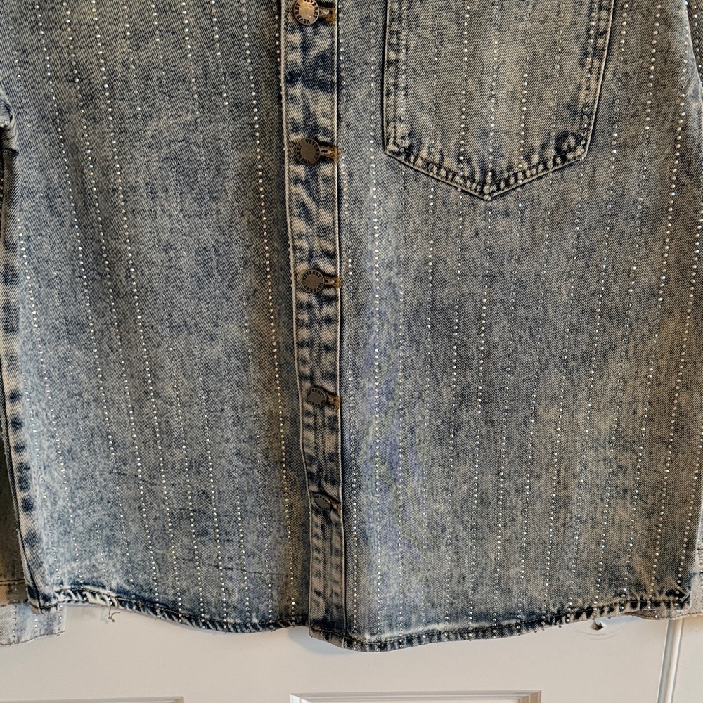NWOT Vervet Striped Rhinestone Denim Jacket/Shacket Size Small - Picture 4 of 9